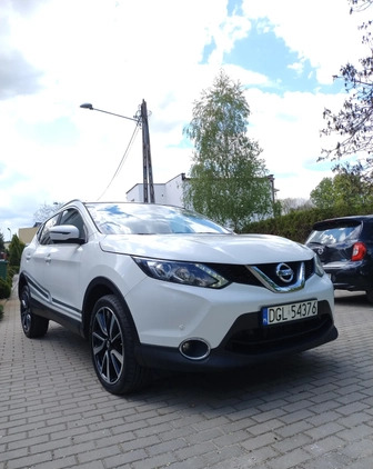 Nissan Qashqai cena 61900 przebieg: 109000, rok produkcji 2016 z Głogów małe 277